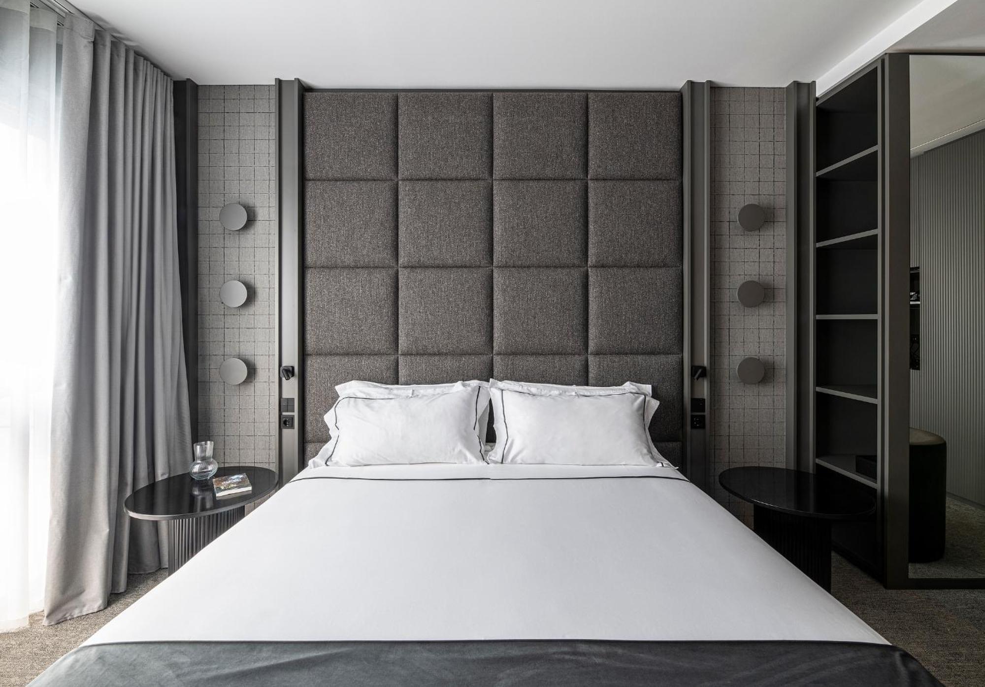 Zeta Apartahotel Bari
